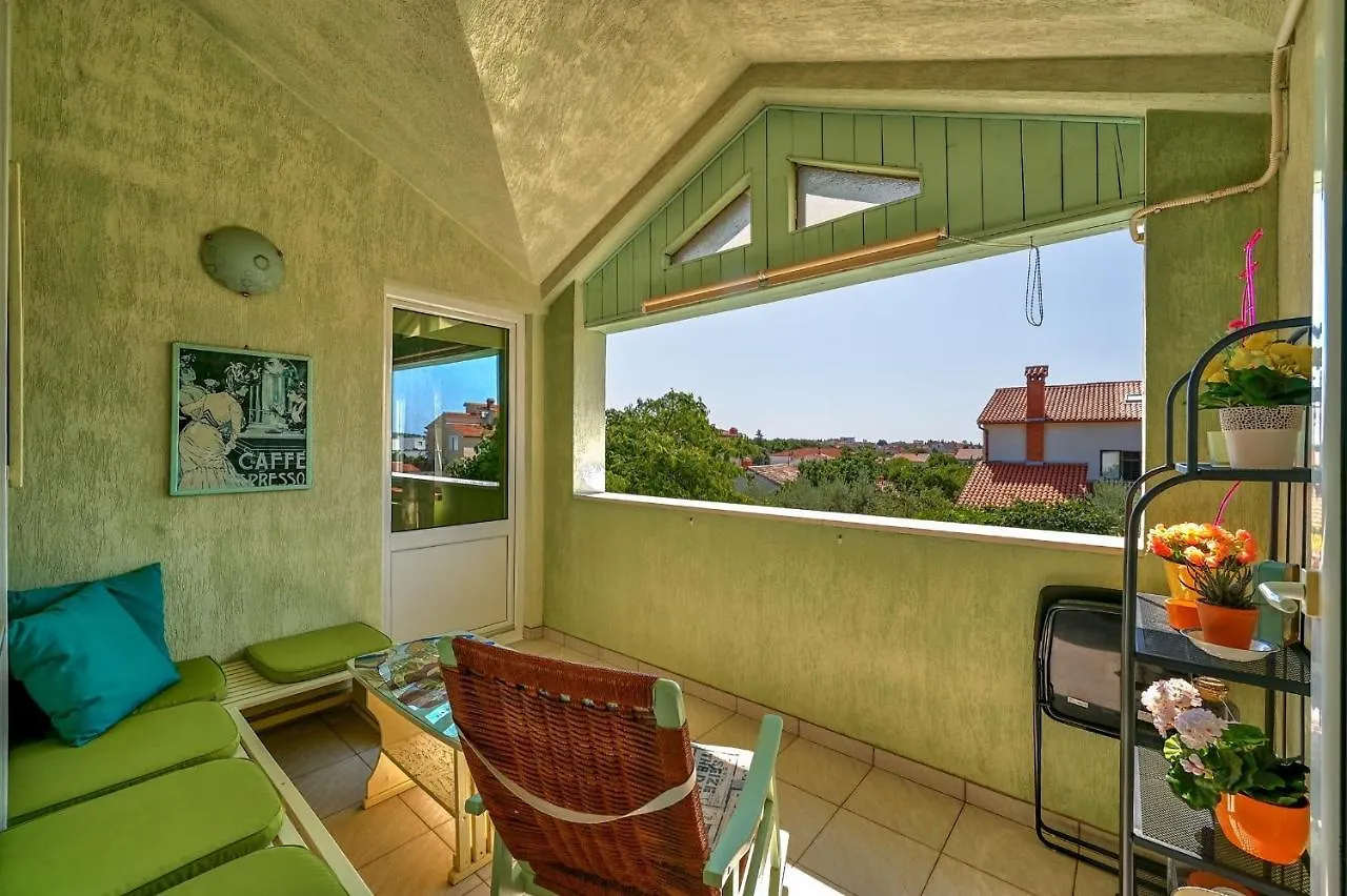 Apartment Oscar Pula